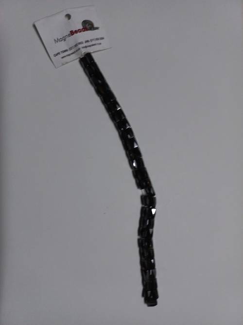 Magnetic necklace ( set of 3 )