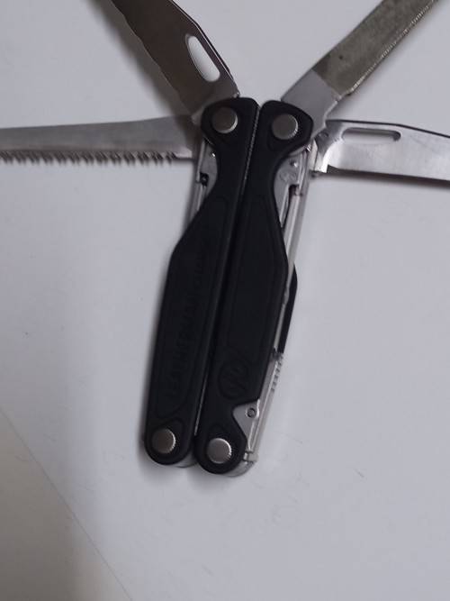 Leatherman Charge plus
