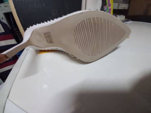 Ladies white heel boots size 7