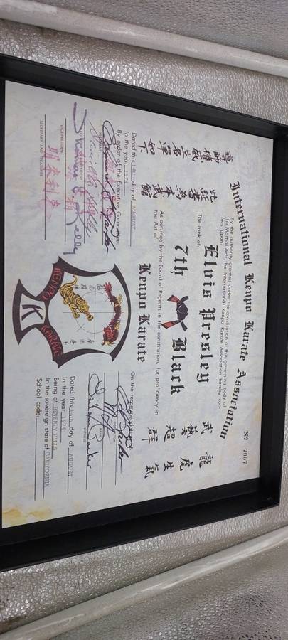 Elvis Presley mega collectors bundle