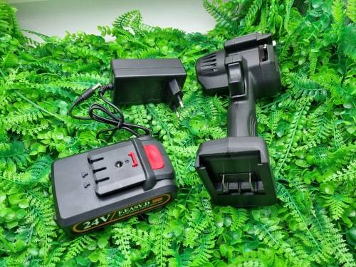 Mini electric chainsaw 24v