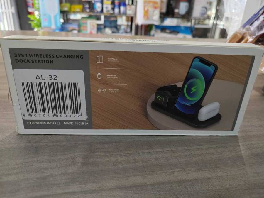 3 IN ONE CHARGING DOCKING STATIONS