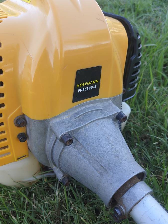 HOFFMANN PNBC520-3 BUSH TRIMMER UP FOR GRABS (SECONDHAND) (NEW ONE COST R36 500.00 RETAIL)