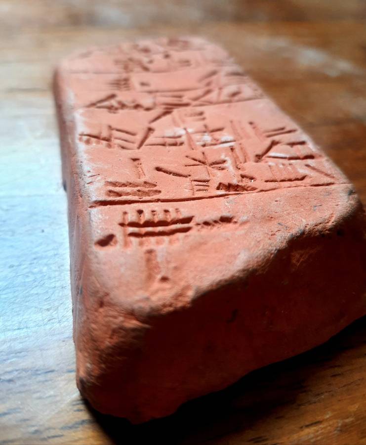 ARCHAEOLOGICAL MARKINGS - SOME KIND OF SANDSTONE -