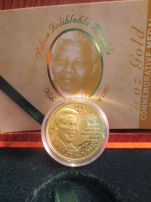 2009 Nelson Mandela Robben Island 1/2oz Gold 24 Carat (999.99) | FUN SUNDAY |