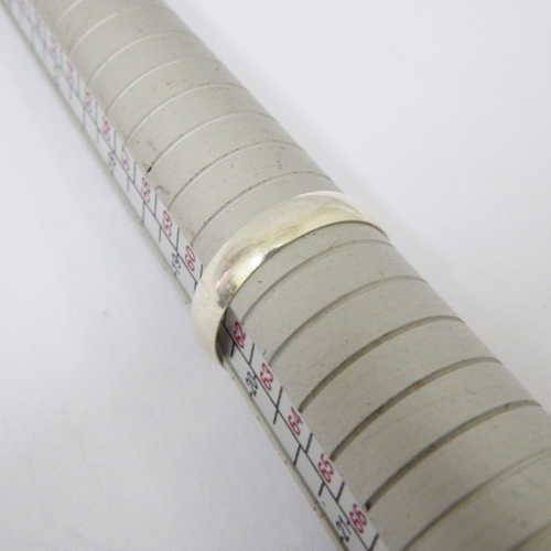 925 Silver ring - Size : T - Weighs :1.8g