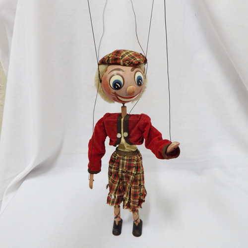 Pelham Puppets Macboozle marionette - very old version - wooden links - flat hands
