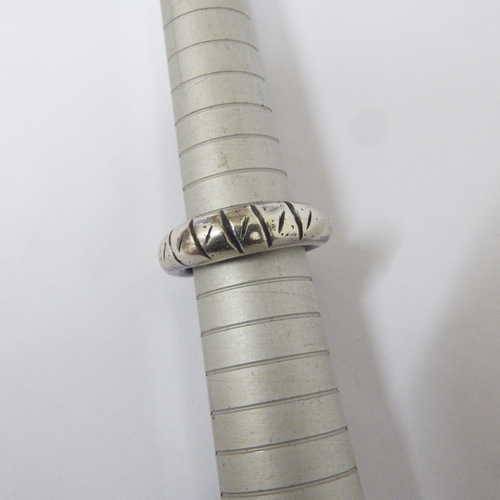 Handmade silver ring - Weighs: 9.8 g - Size: O