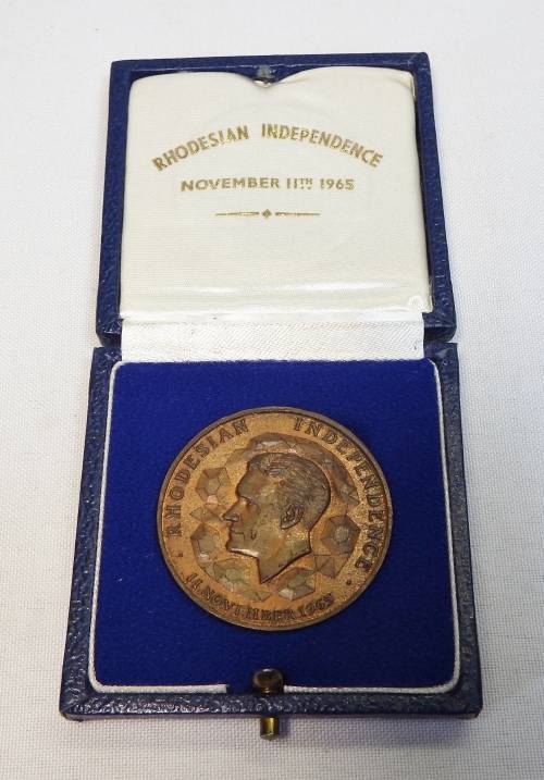 Rhodesian Independence copper medallion 1965 - in original box