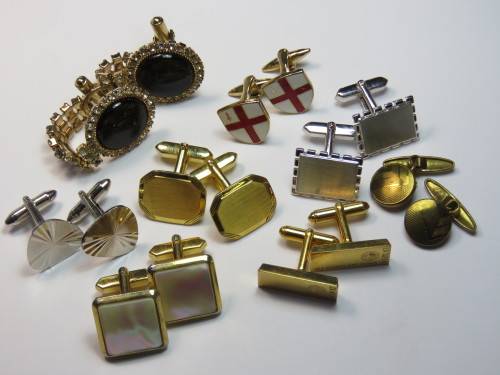 Collection of 8 pairs of vintage cufflinks
