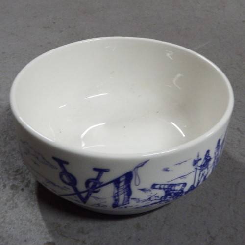 Vintage VOC 1666 commemorative bowl