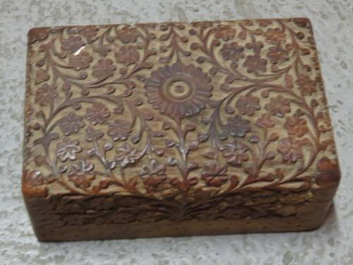 Vintage wooden trinket box