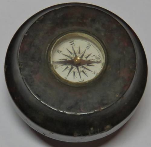 Vintage compass in bloodstone