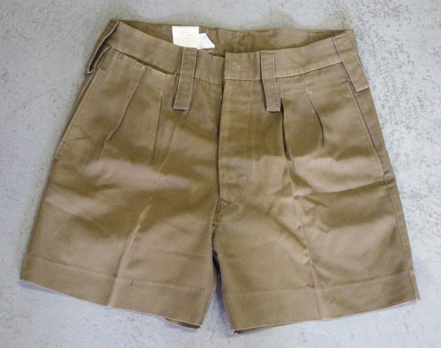 SADF Nutria mens shorts - Waist 79 cm - Inner leg 14 cm