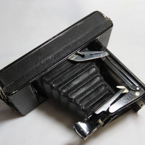 Antique AGFA folding camera - Lens shutter not working