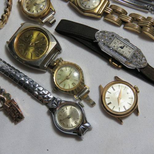 Lot of 11 vintage ladies mechanical watches for spares - Not working