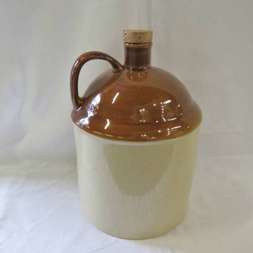 Sedgwick's Old Brown Sherry 4,5 Liter decanter - Length 31 cm - Base 18,5 x 18,5 cm