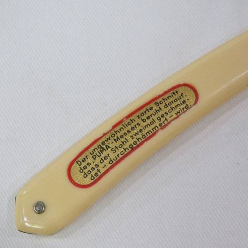 Vintage Puma 222 cut throat razor in case