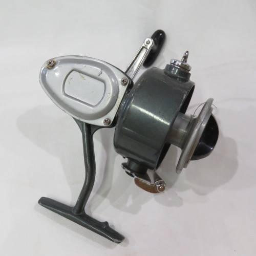 Vintage fishing reel