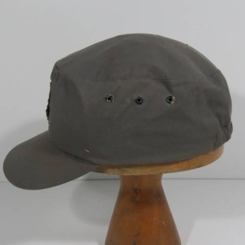 Police 2001 cap and badge - Possibly USA - 53cm