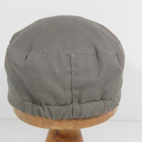 Police 2001 cap and badge - Possibly USA - 53cm