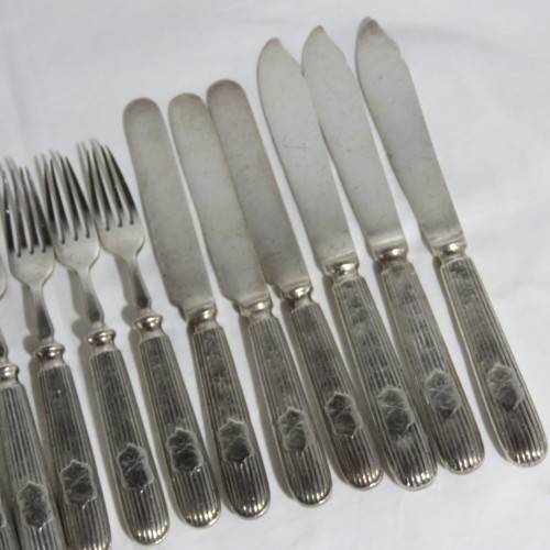 Lot of 19 cutlery pieces - Union of South Africa - House of Parliament emblem