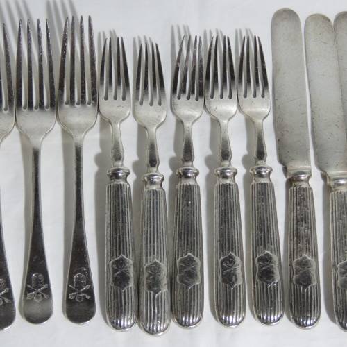 Lot of 19 cutlery pieces - Union of South Africa - House of Parliament emblem