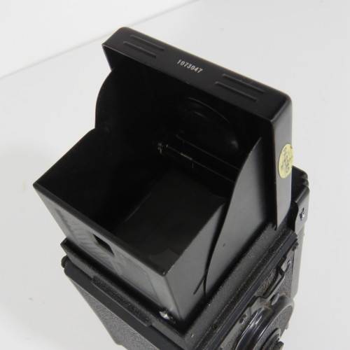 Vintage Yashica Mat-124 G Twin lens reflex camera - Excellent condition
