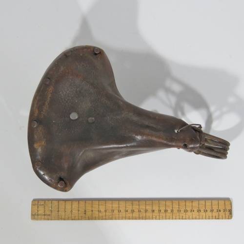 Antique leather bicycle saddle seat