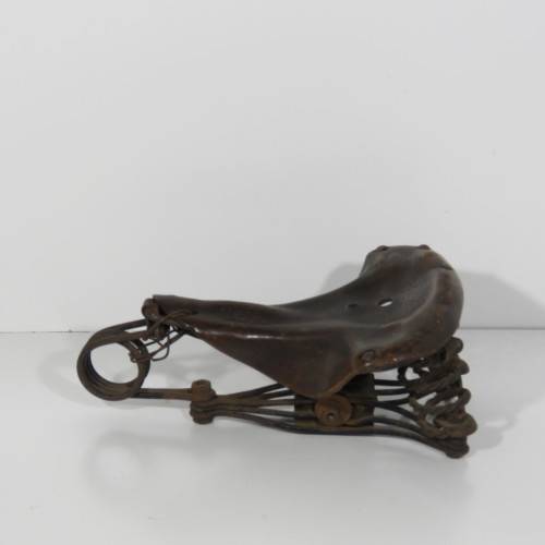 Antique leather bicycle saddle seat