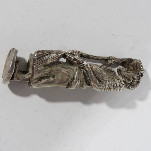 Vintage silverplated copper figurine - Weighs 226grams