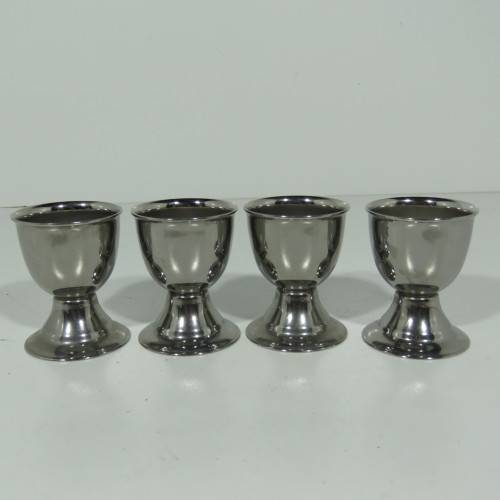 Set of 4 stainless steel egg cup holders