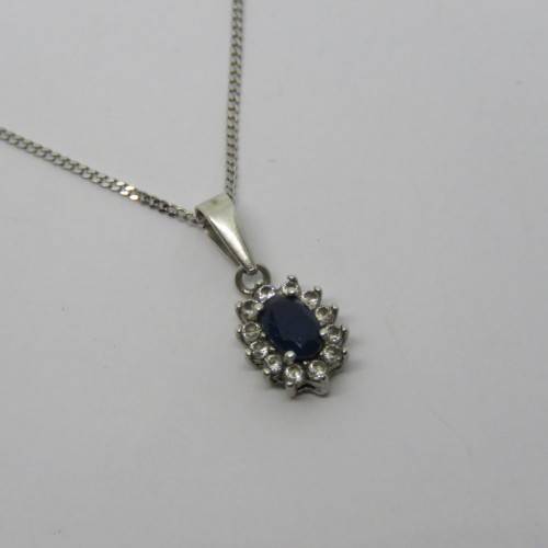 Sterling silver necklace with blue stone pendant - Weighs 2.0grams - Size: 26cm