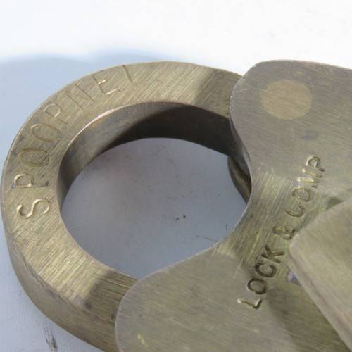 SAR/SAS Spoornet padlock with chain and key