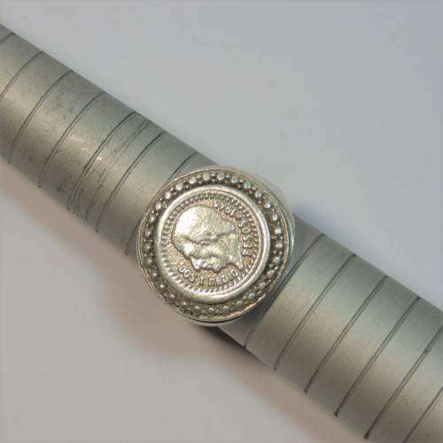 Sterling silver Mexican Pesos coin ring - Weighs 7.7grams - Size: S
