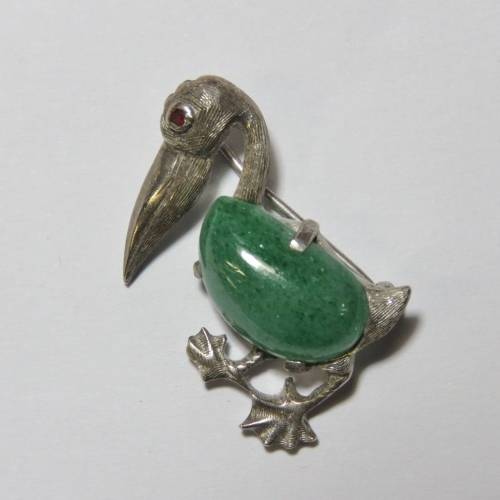 Vintage silver pelican brooch with green stone - Weighs 6.4 grams