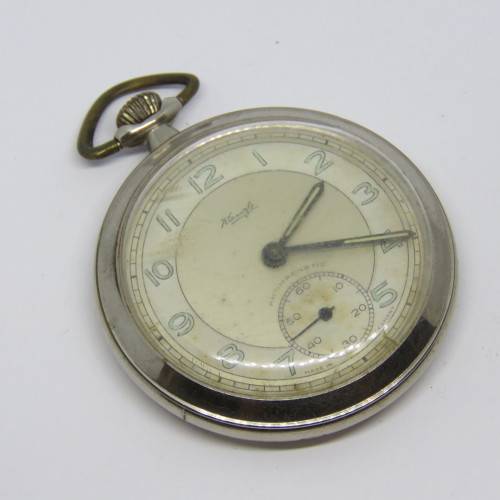 Vintage Kienzle pocket watch - Not working