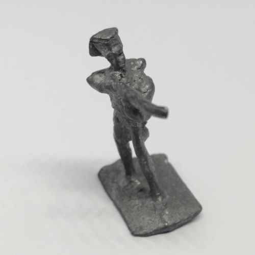 Lot of 4 Vintage lead soldiers