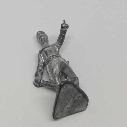 Lot of 4 Vintage lead soldiers