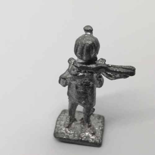 Lot of 4 Vintage lead soldiers