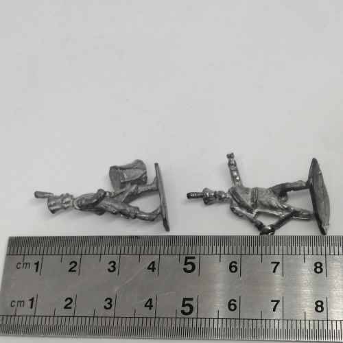 Lot of 4 Vintage lead soldiers