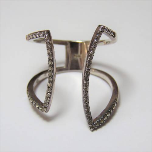 Sterling silver ring with 54 small clear stones - 3,4 g - Size 7/N/54