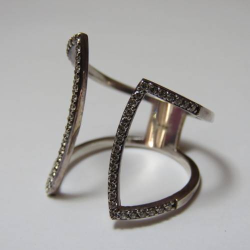 Sterling silver ring with 54 small clear stones - 3,4 g - Size 7/N/54