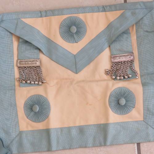 Vintage Masonic Apron - Blue and white - 33 x 40 cm