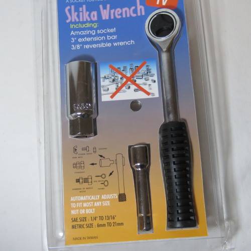 Skika Wrench - Fits size 6 to 21 - All in one tool