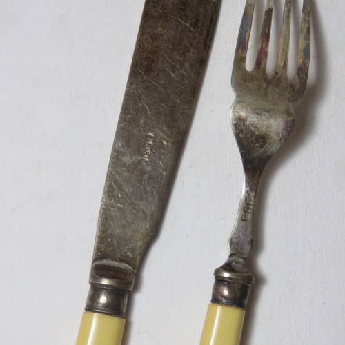EPNS 12 piece vintage fish cutlery set - In original box