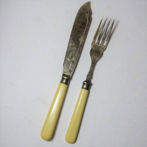 EPNS 12 piece vintage fish cutlery set - In original box