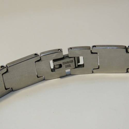 Stainless steel bracelet