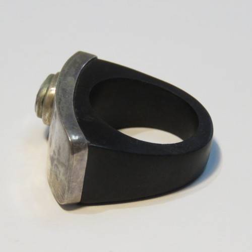 Vintage sterling silver & Ebony mens/womens ring with amethyst - Size R