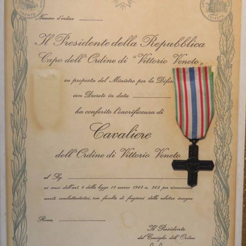 Italian Order of Vittorio Veneto medal issued to Sieli Gaspare with certificate